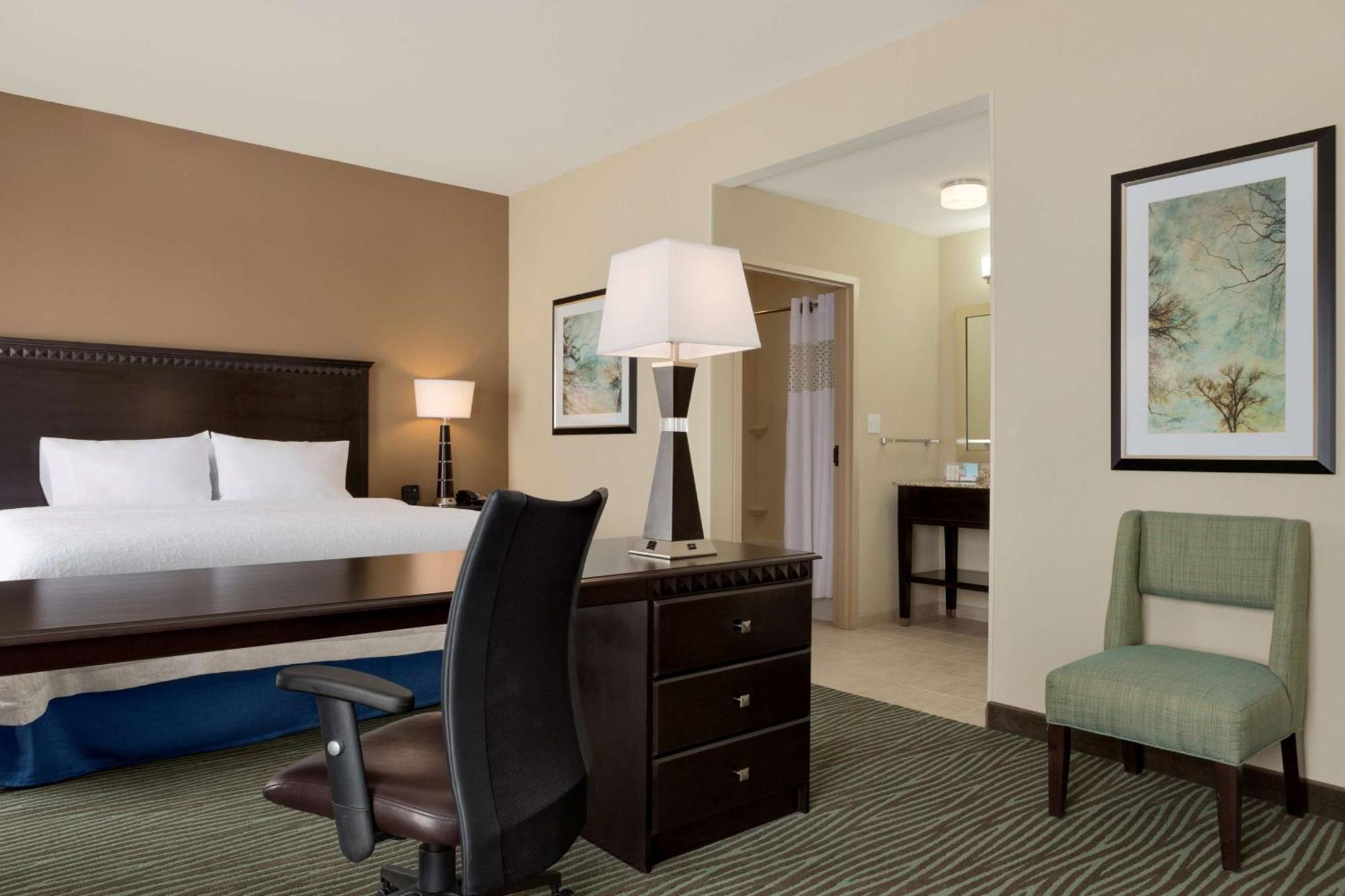 Hampton Inn And Suites Parkersburg Downtown Ngoại thất bức ảnh