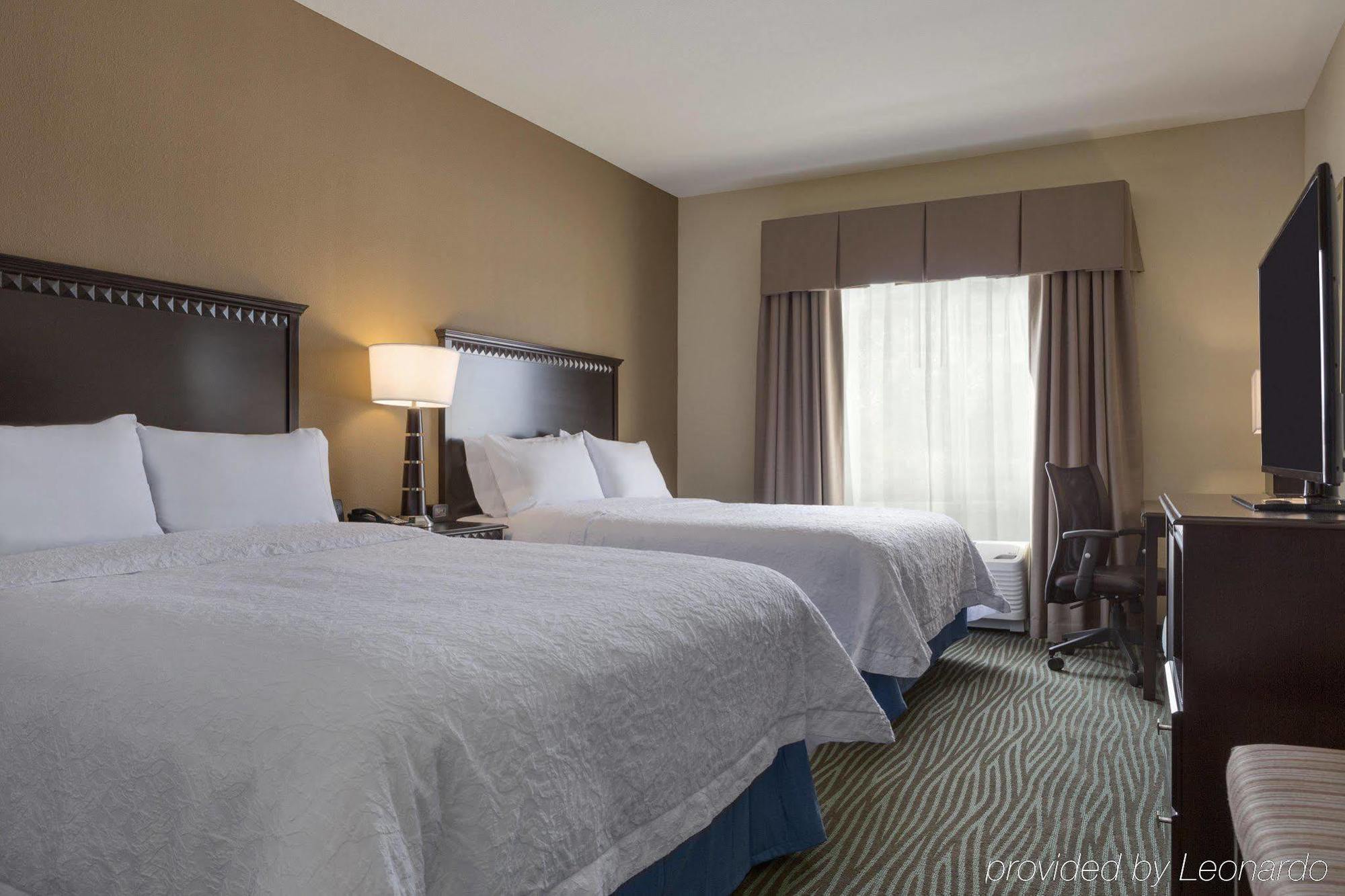 Hampton Inn And Suites Parkersburg Downtown Ngoại thất bức ảnh